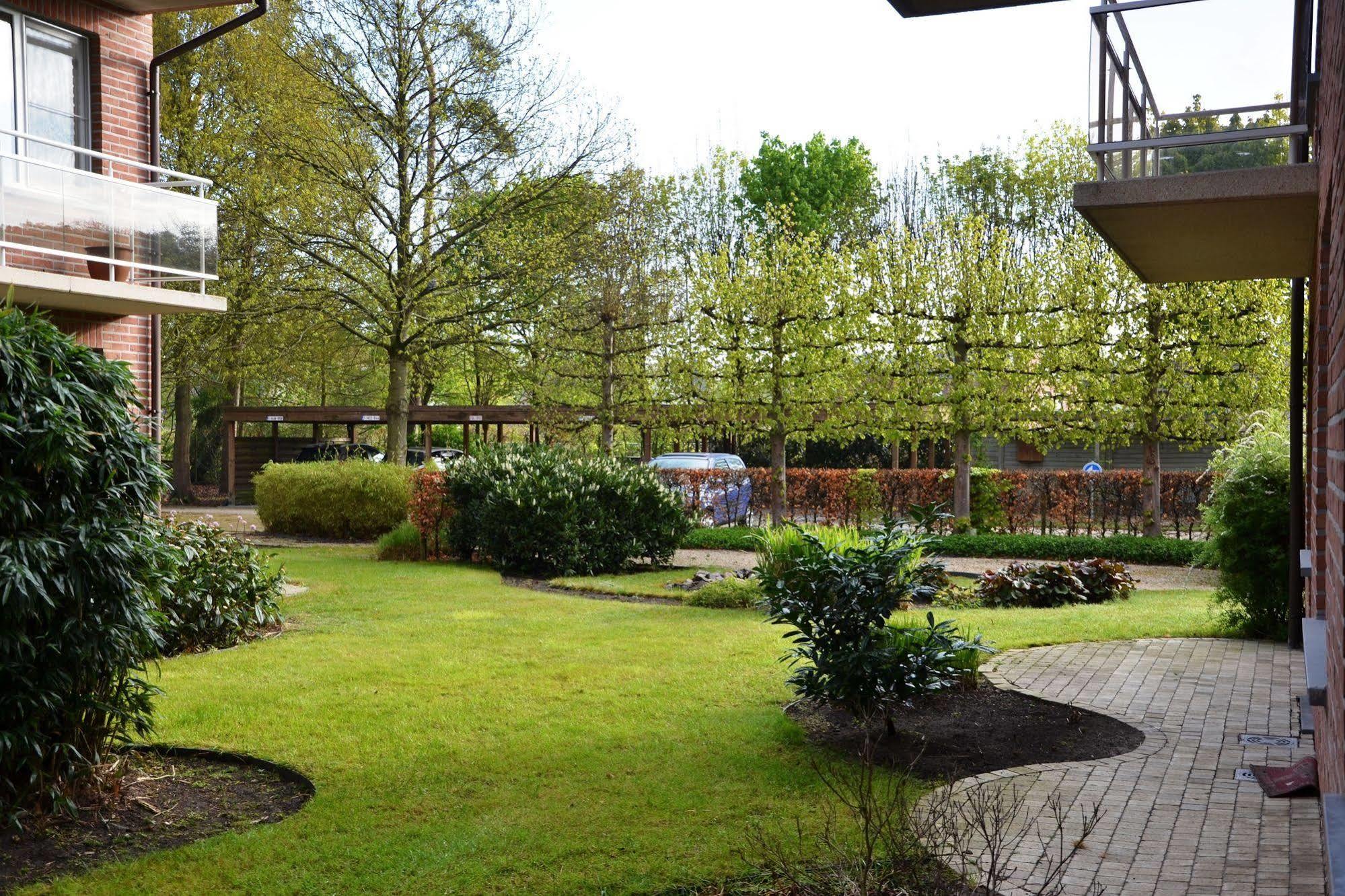 Lindehof Serviced Flats Zoersel Exterior foto